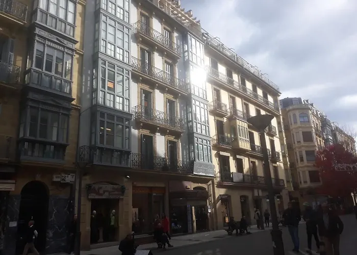 公寓 Modern With Spacious Terrace