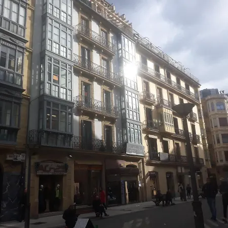 Apartamento Modern With Spacious Terrace