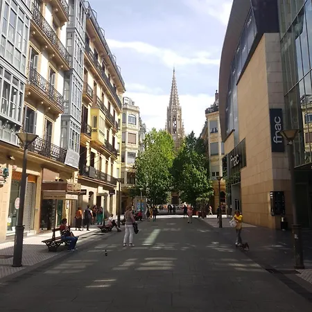 Modern With Spacious Terrace San Sebastián